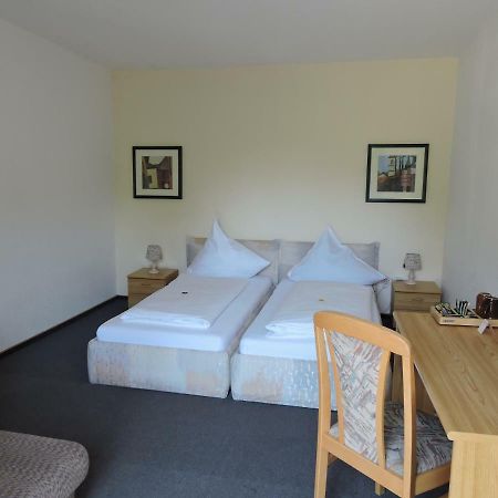 Hotel Bergische Schweiz Velbert Buitenkant foto