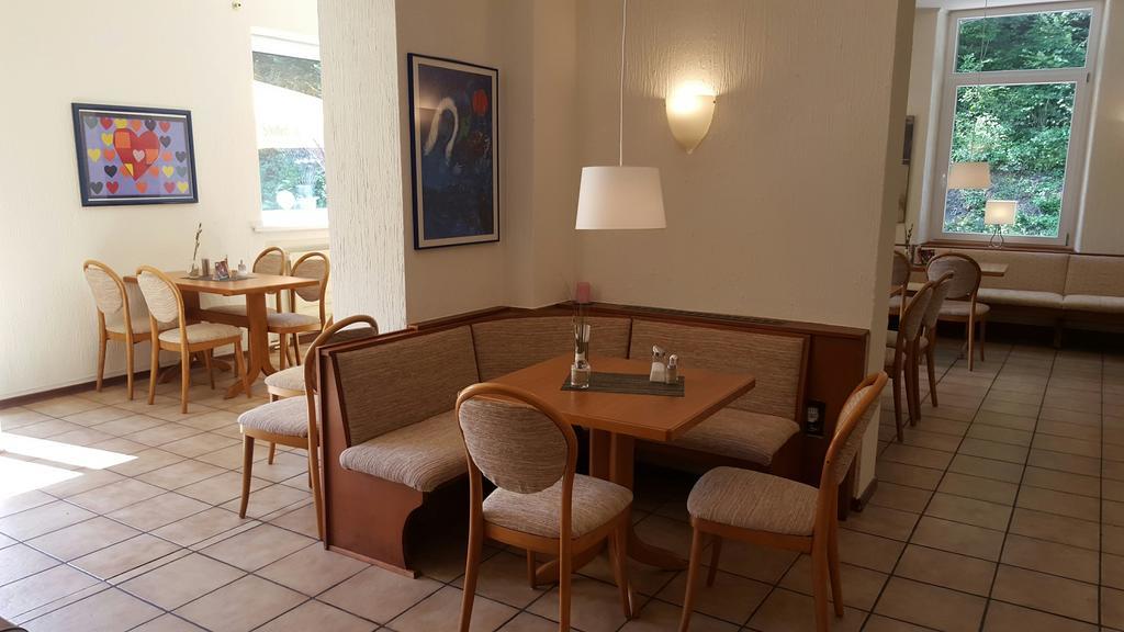 Hotel Bergische Schweiz Velbert Buitenkant foto